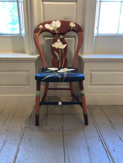 060819-Susan-Maxfield-peony-chair